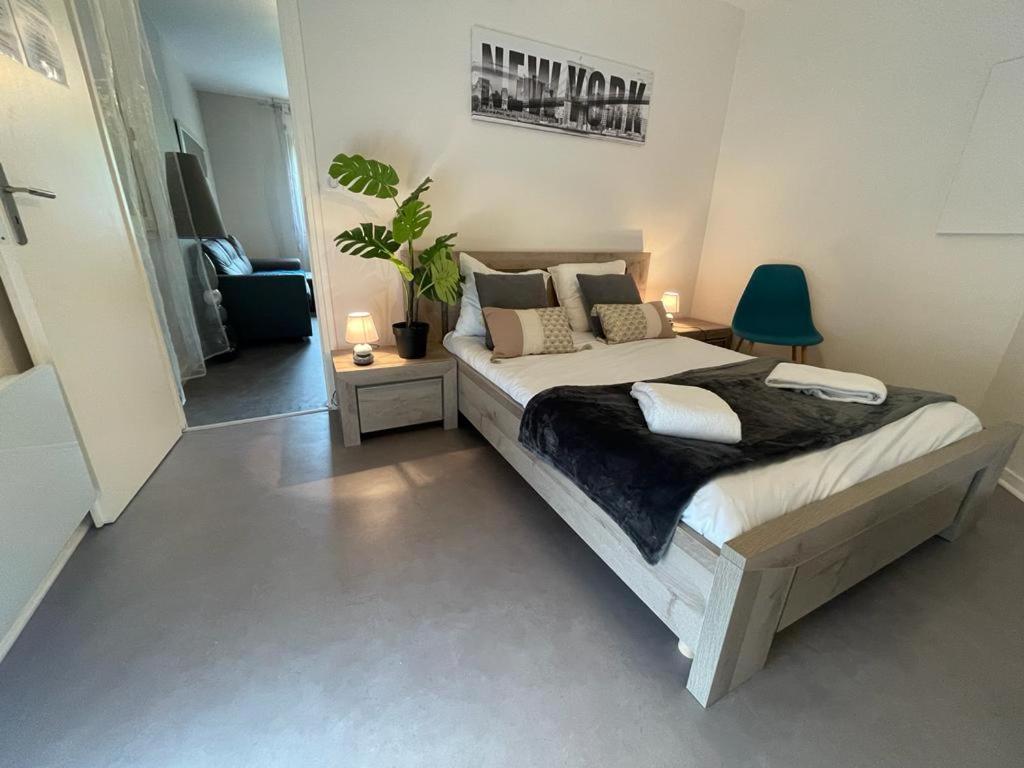 Grand Jardin - Victor-Hugo - Calme - Home-One Devecey Exteriör bild